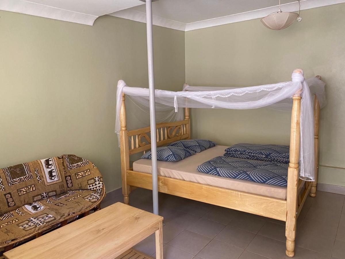 Banda Lodge Masaka Zewnętrze zdjęcie