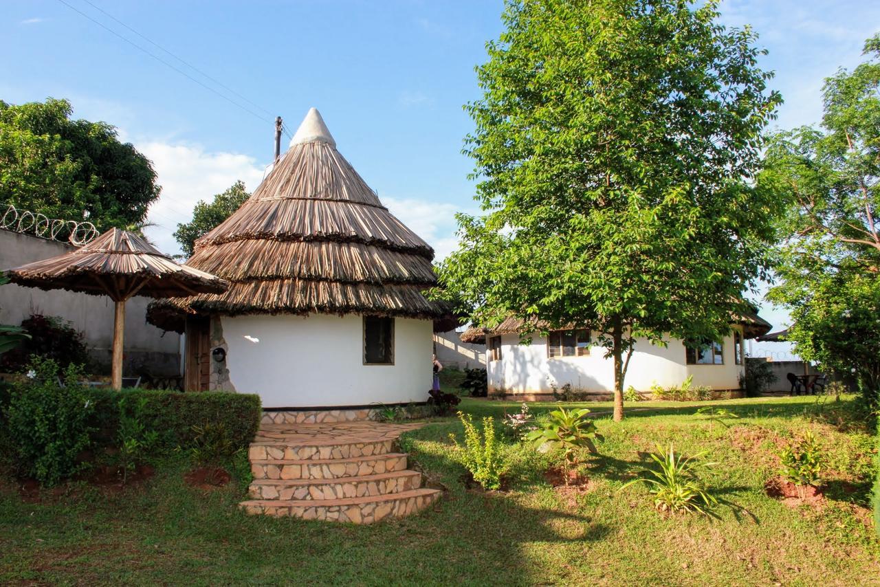Banda Lodge Masaka Zewnętrze zdjęcie