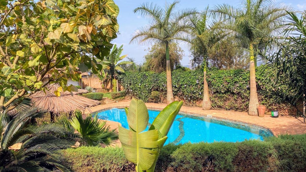 Banda Lodge Masaka Zewnętrze zdjęcie